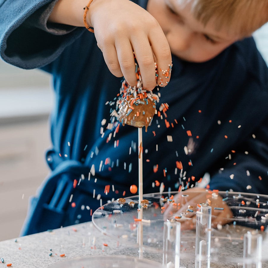 Gluten-Free Raspberry Cake Pop Baking Kit