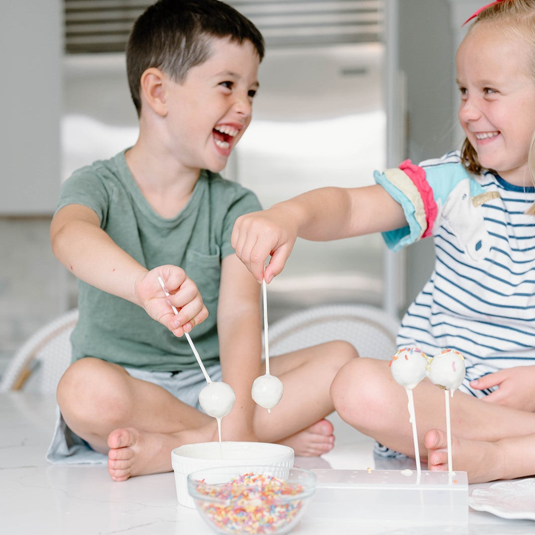 Gluten-Free Vanilla Cake Pop Baking Kit