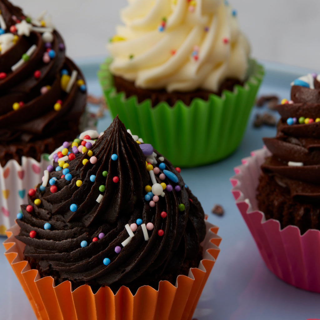 Classic Chocolate Cupcake Kit from Damask Cakes